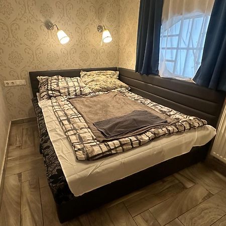 Bright Apartment In The Most Beautiful Street Of Budapest Vaci Street, Fashion Street Bagian luar foto