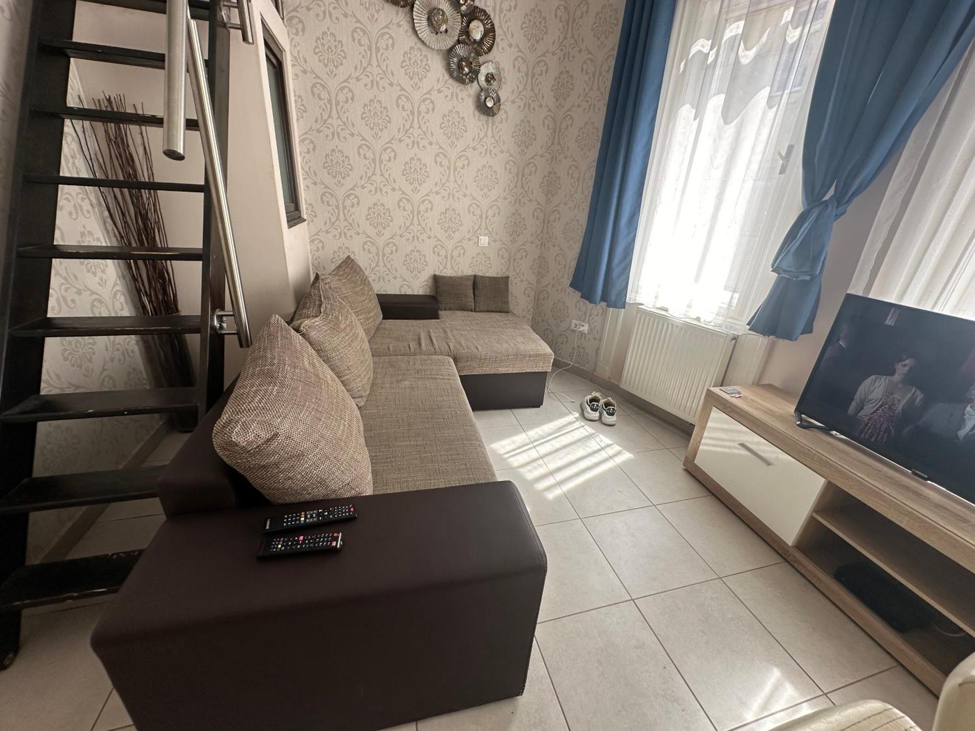 Bright Apartment In The Most Beautiful Street Of Budapest Vaci Street, Fashion Street Bagian luar foto